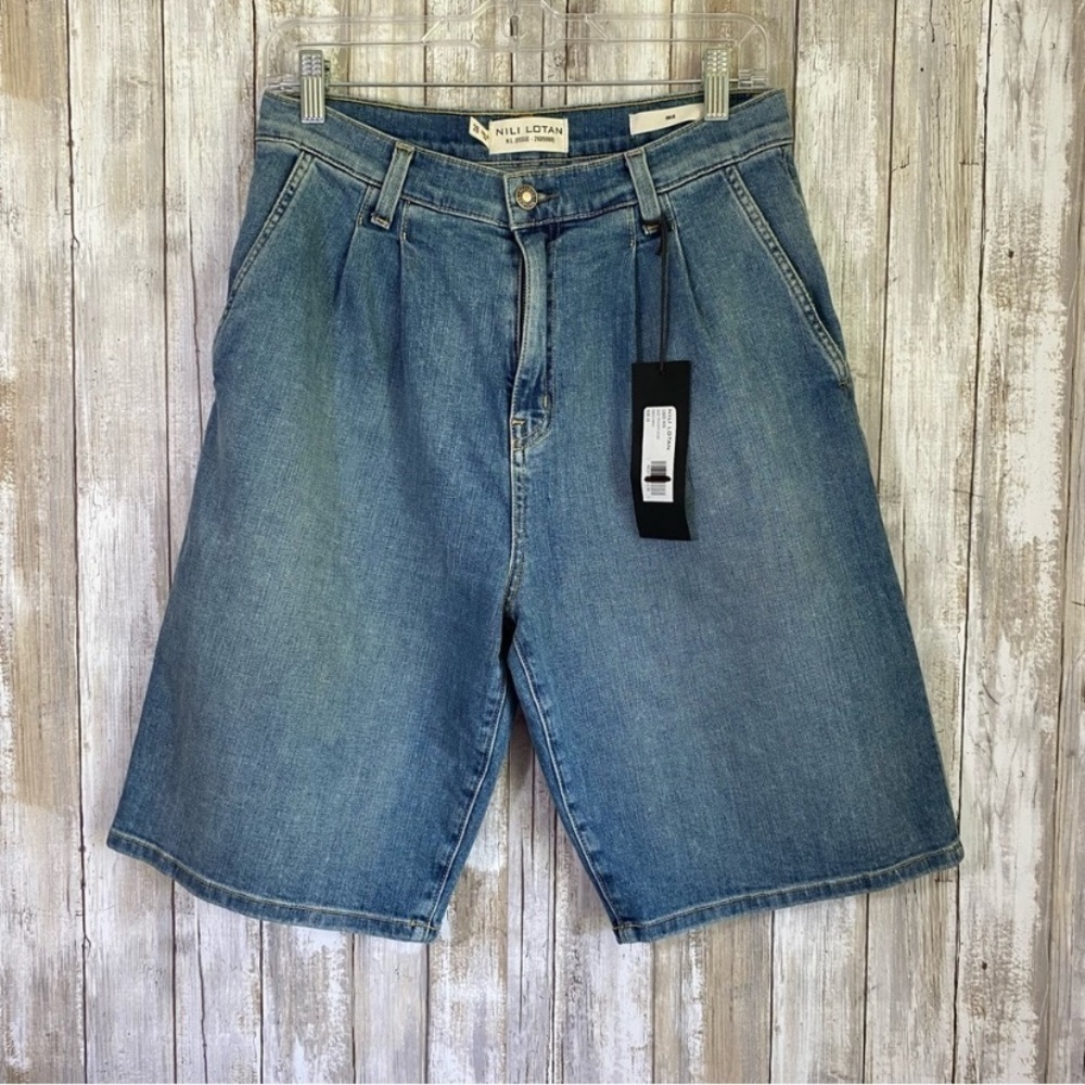 NWT Nili Lotan Julie Bermuda Denim Shorts High Rise Pleated Knee Length Size 28 - Picture 2 of 9